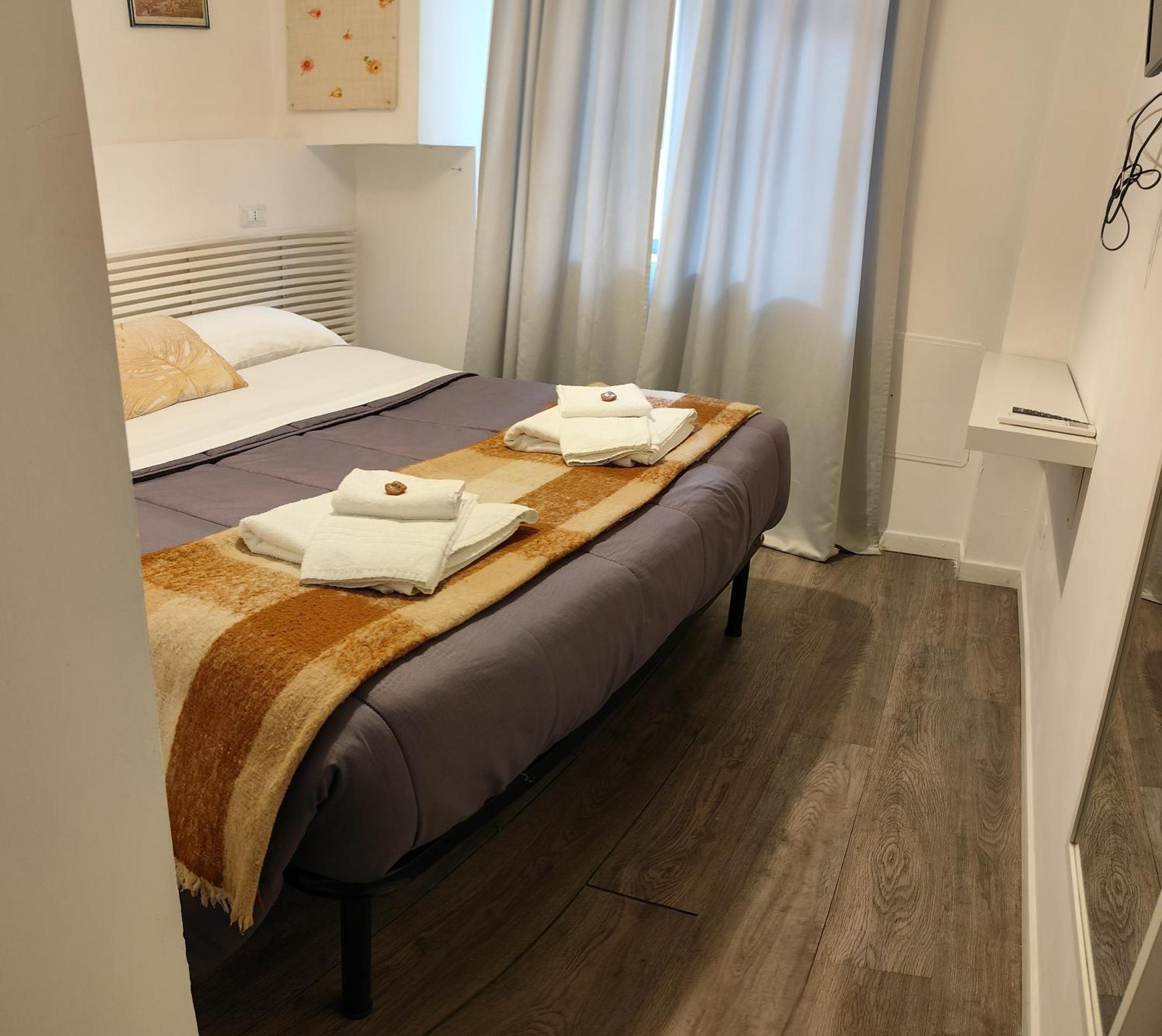 Vatican Rooms Metro Ottaviano โรม ภายนอก รูปภาพ
